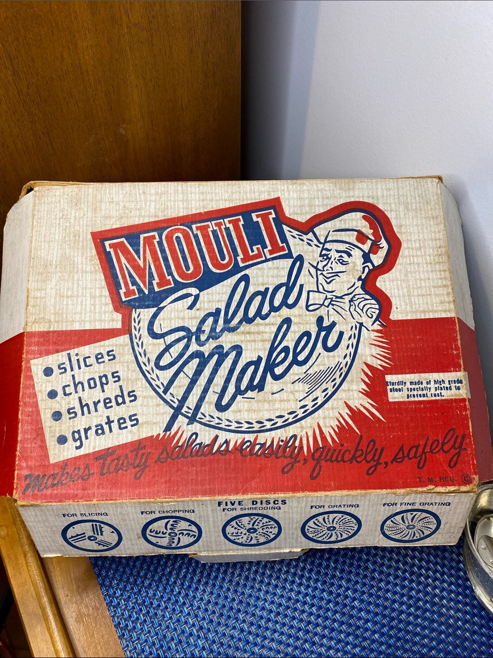 Vintage Mouli Salad Maker, original box, 5 blades